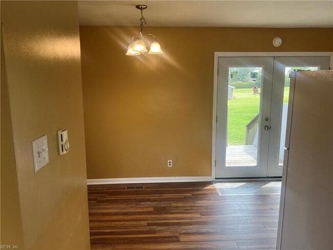 Building Photo - 458 Longstreet Ln