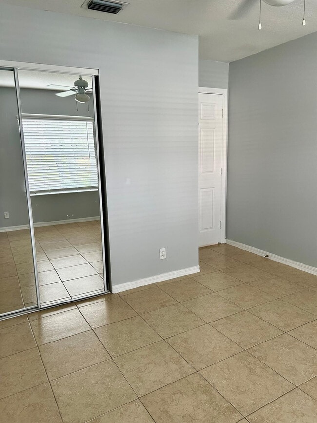 Building Photo - 3694 Miramontes Cir