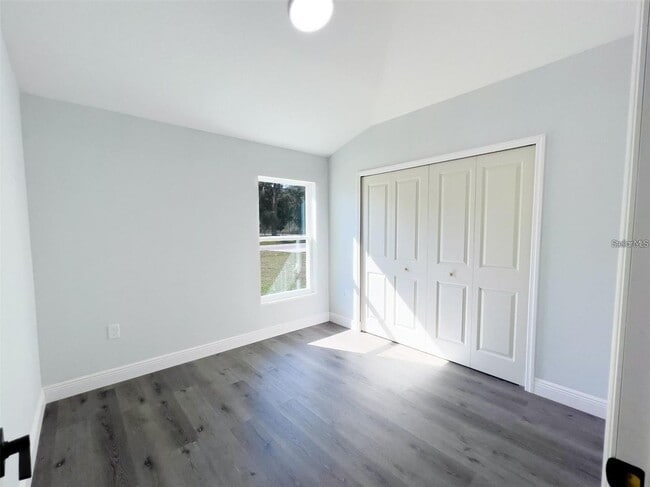 Building Photo - Charming 3-bedroom, 2-bathroom home nestle...