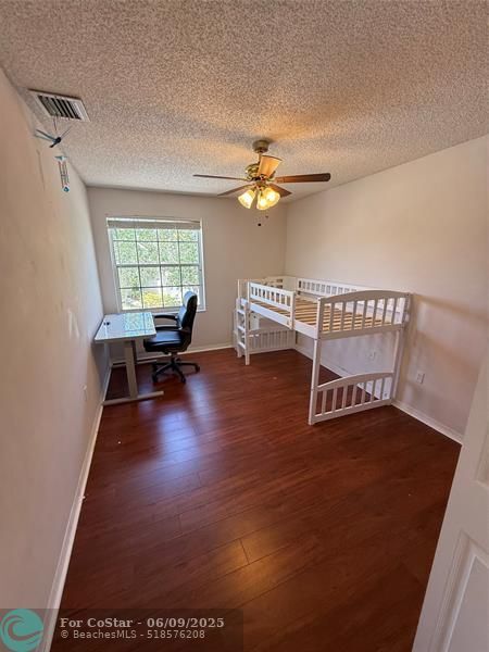 Building Photo - 11660 NW 52nd Ct