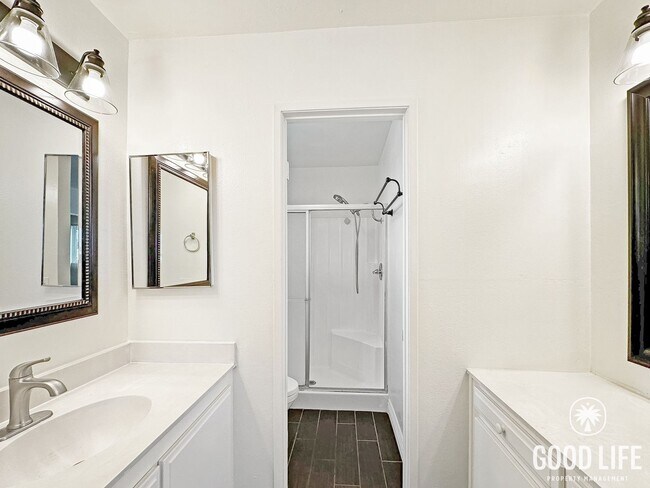 Building Photo - Spacious 3BR/2BA Home with 2-Car Garage in Lake Forest, CA – Great Location