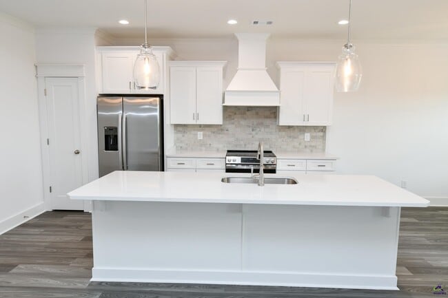 Building Photo - 114 Haven Way
