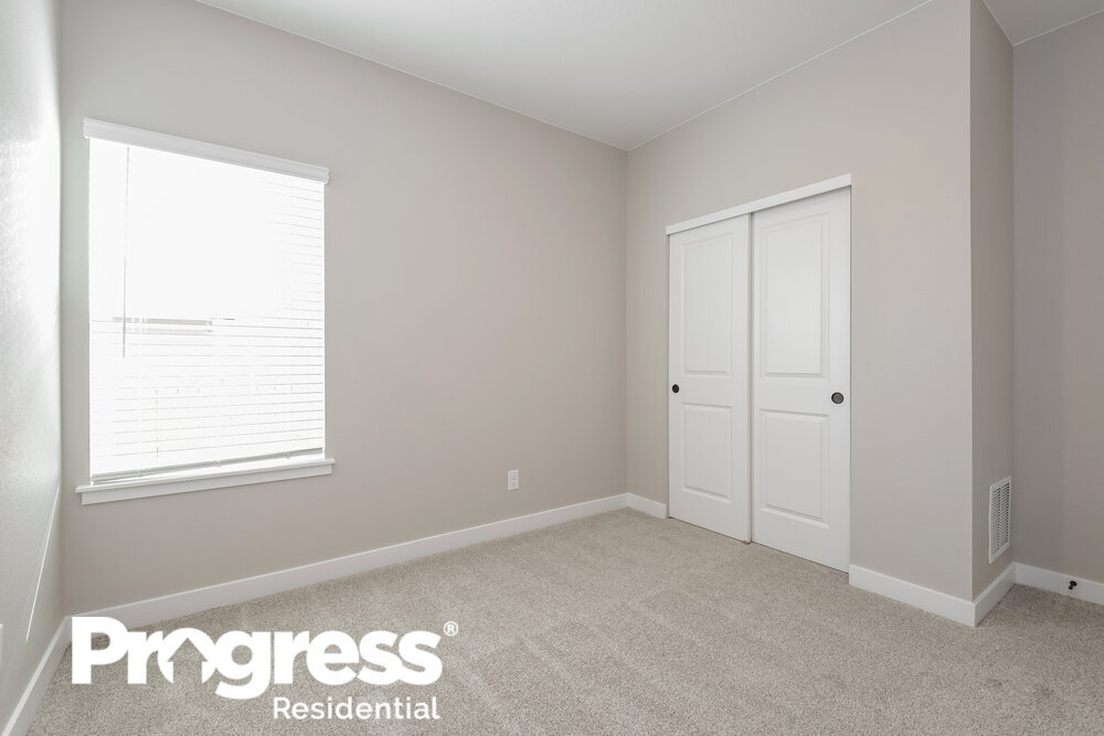 Building Photo - 9496 Yampa Ct