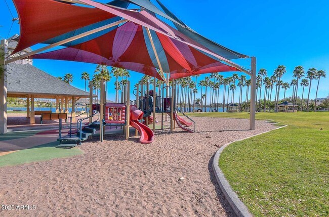 Building Photo - 18443 W Paseo Way