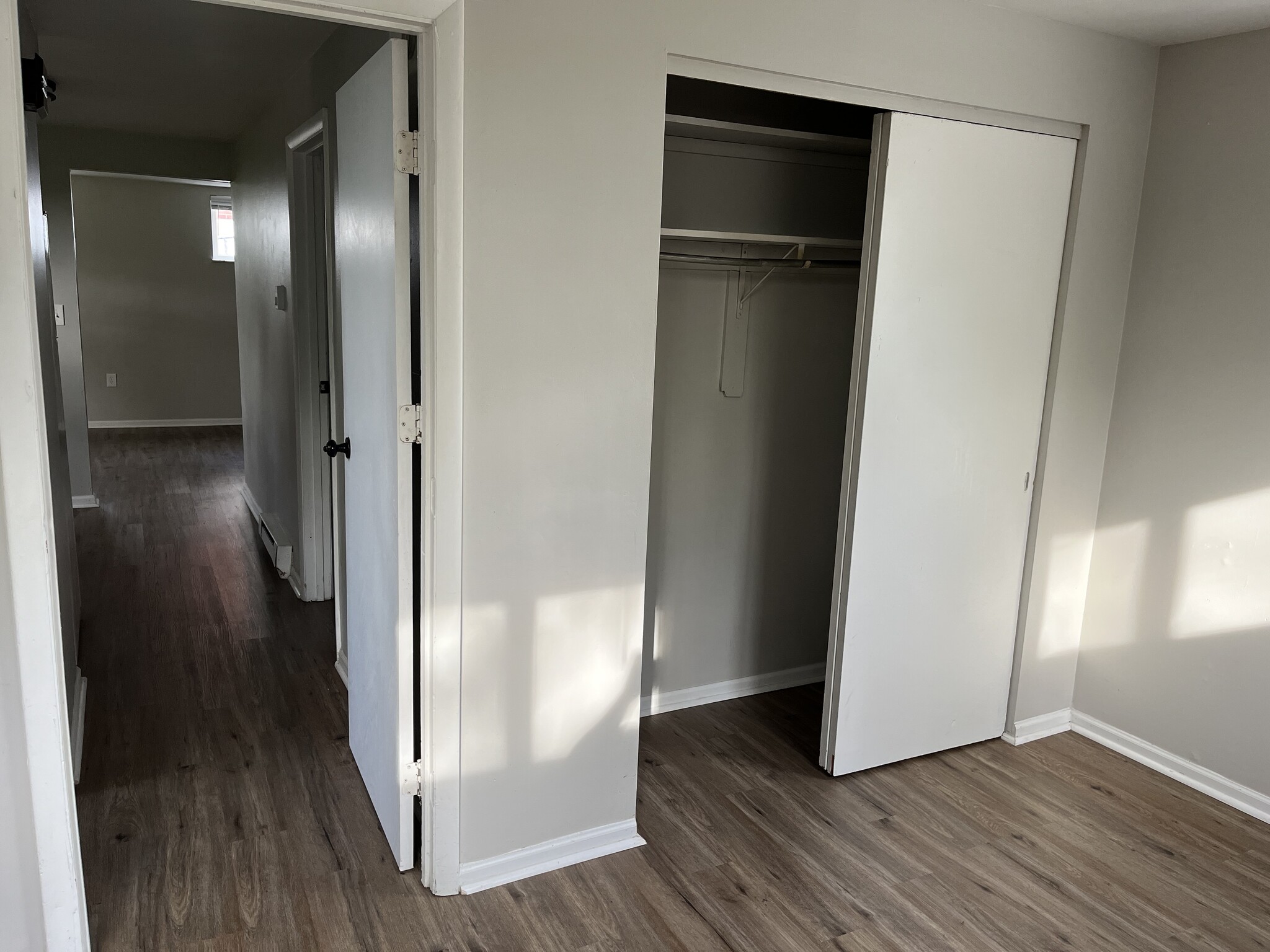 Building Photo - 816 Tokay Ln