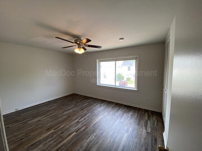 Building Photo - 110 Hughey Ct