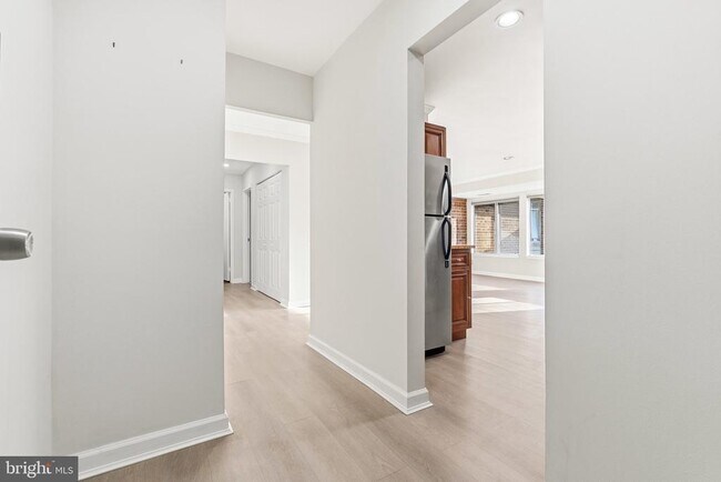 Building Photo - 19431 Brassie Pl