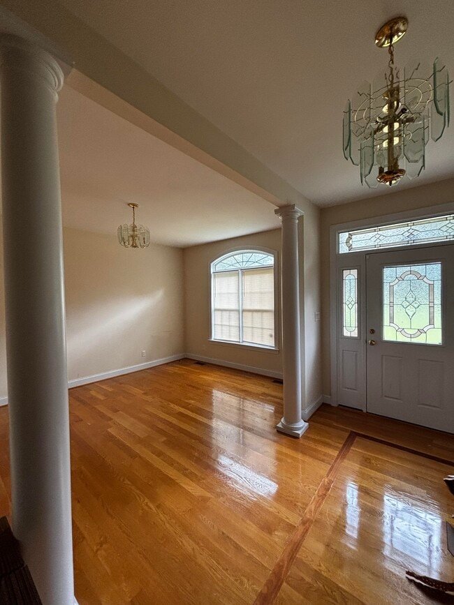 Building Photo - 14116 Spruce Ave