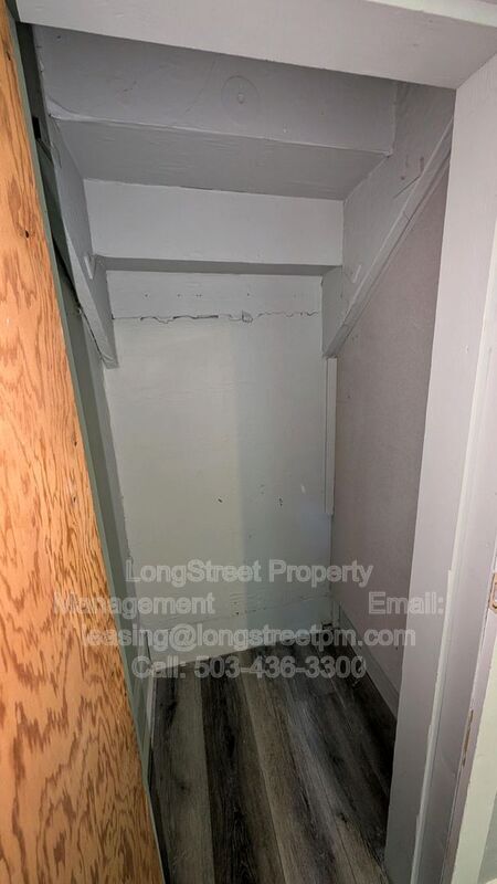 Building Photo - 622 NW 29th St