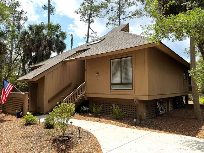 Building Photo - Furnished Moss Creek Golf Cottage