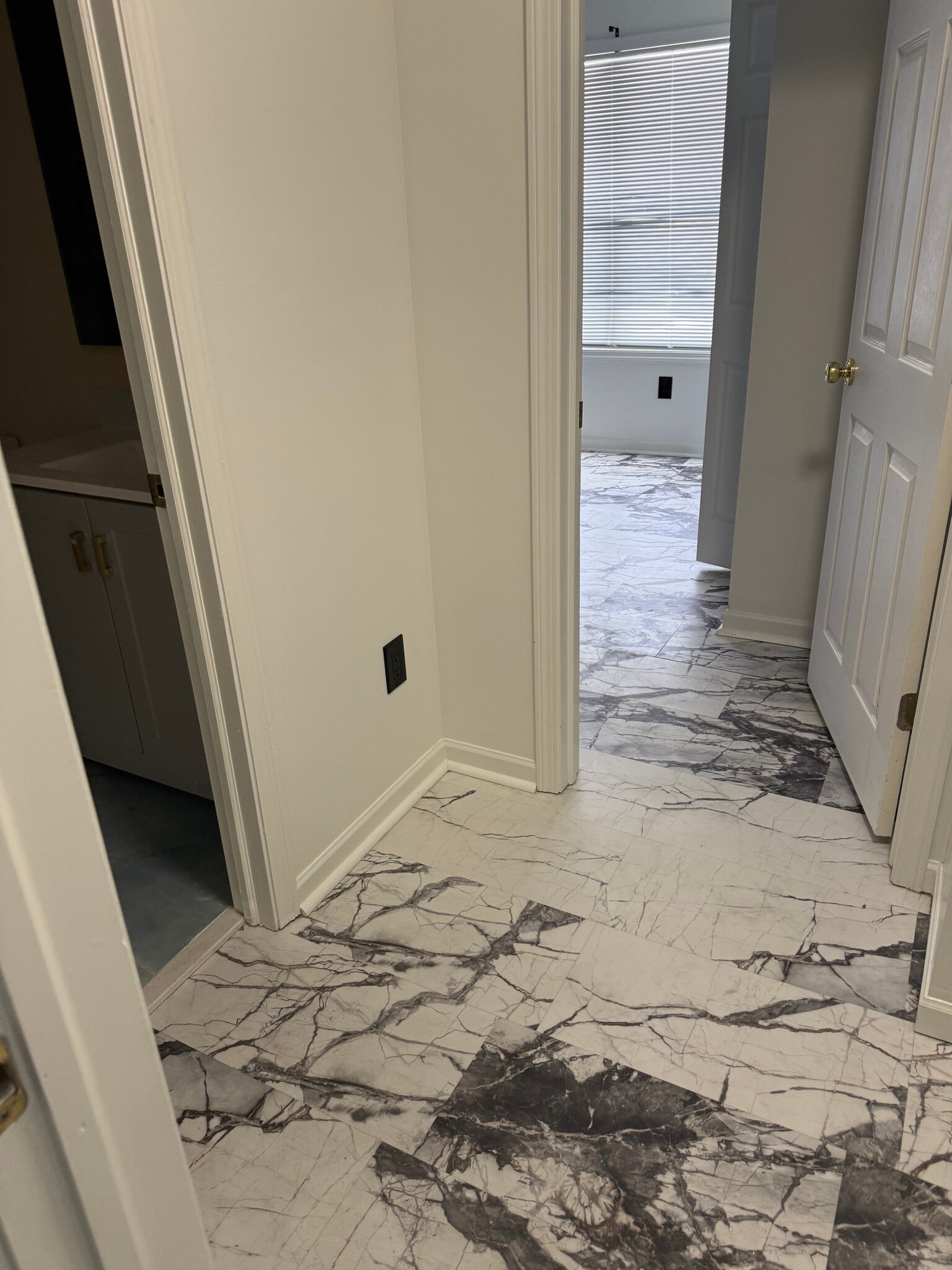 Building Photo - 4414 W 53rd St