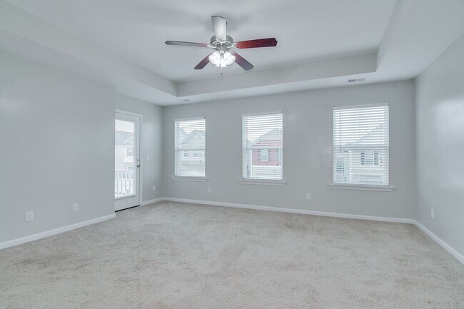 Building Photo - 3 Bedroom 2.5 Bath in Grovetown!