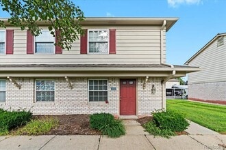 Building Photo - 162 Princeton Dr