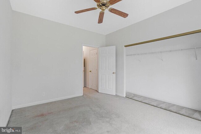 Building Photo - 46580 Drysdale Terrace