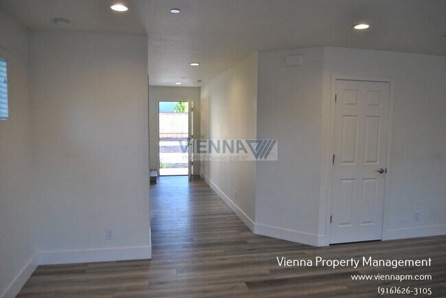 Building Photo - 4830 Morgera Ln
