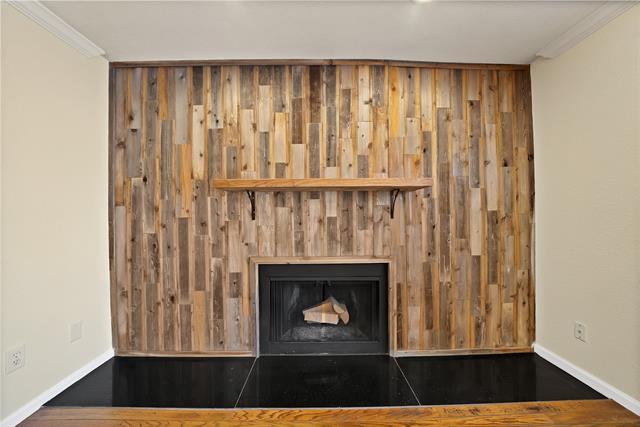 Building Photo - 2303 Park Hill Dr