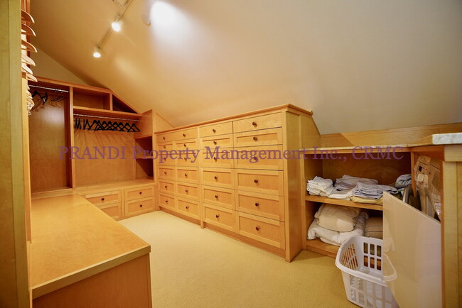 Building Photo - Coming soon!  Exquisite Mill Valley Home.