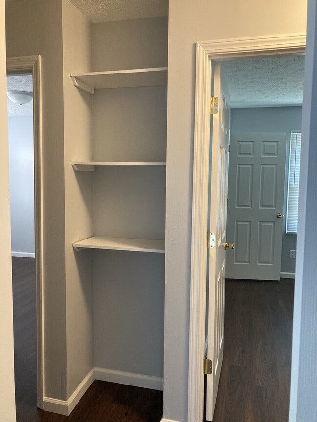 Building Photo - Carmichael Properties LLC. 1303