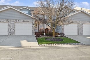 Building Photo - 8152 Daniel Dr