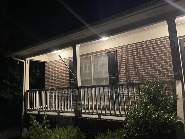 Building Photo - 7017 Midhurst Ct