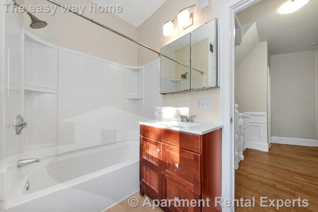 Building Photo - 5 Murdock Terrace