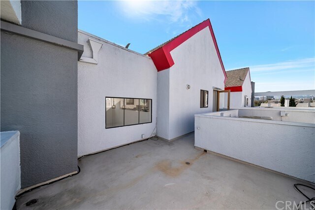 Building Photo - 11575 Missouri Ave