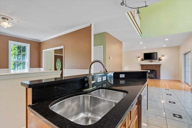 Building Photo - 89 Boulder Hill Dr