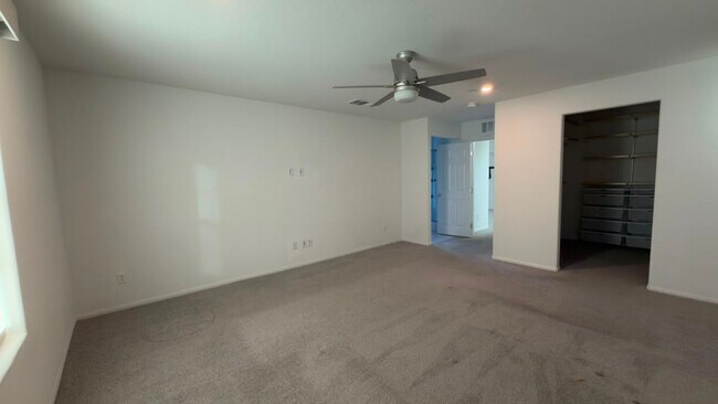 Building Photo - 10610 Sariah Skye Ave