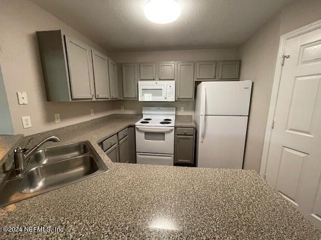 Building Photo - 7800 Point Meadows Dr