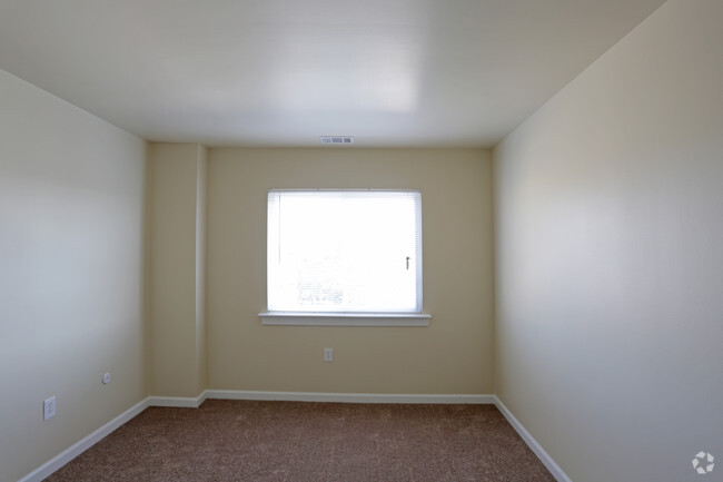 Interior Photo - King Street Commons