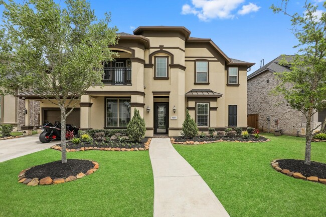 Building Photo - 5730 Balcones Ridge Ln