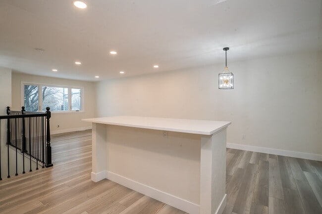 Building Photo - 2308 S Lima St