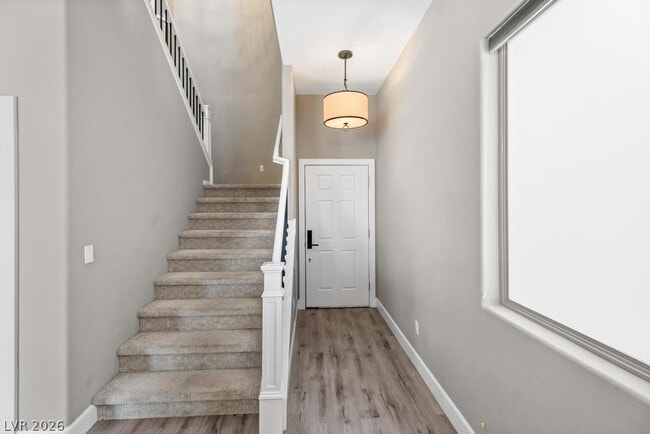 Building Photo - 9161 Tudor Park Pl