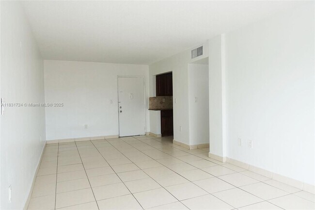 Building Photo - 495 NW 72nd Ave