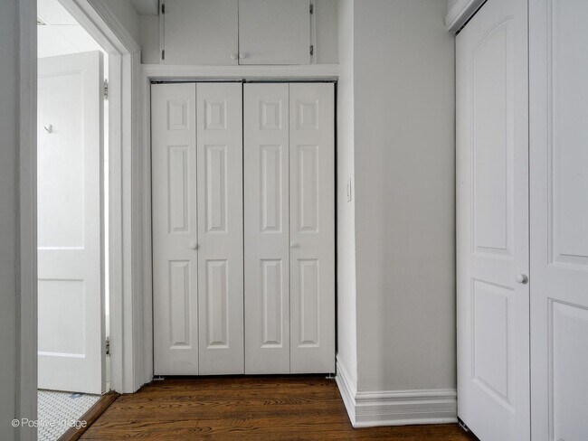 Building Photo - 133-143 Vine Ave