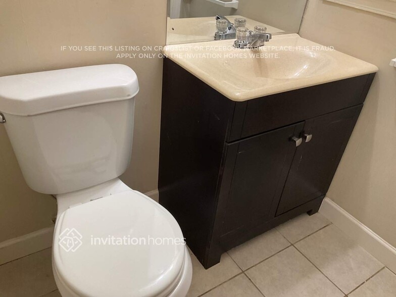 Building Photo - 4187 Castle Pines Ct