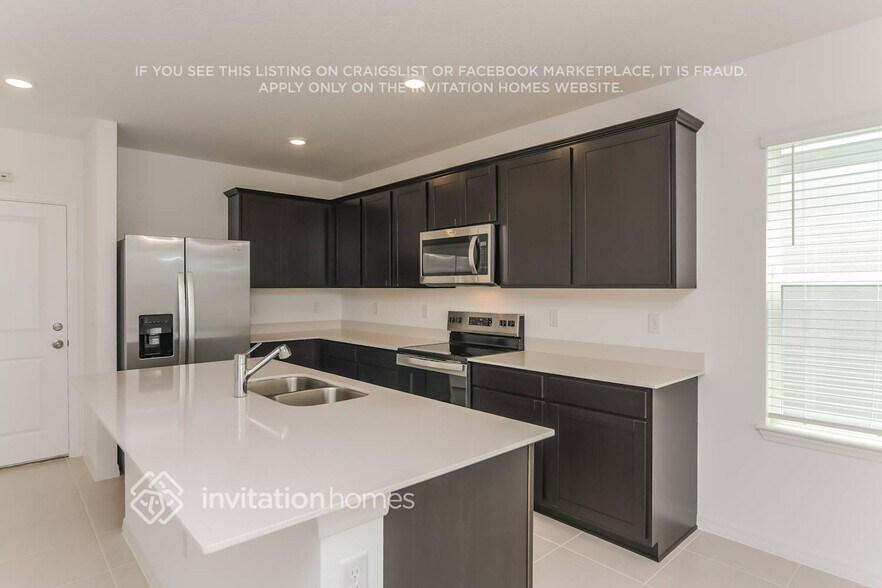 Building Photo - 5659 Enchanted Meadow Aly