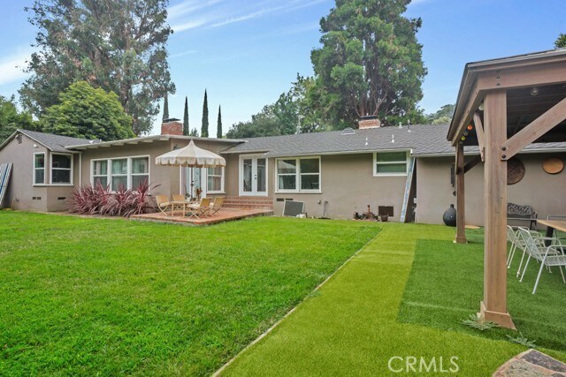 Building Photo - 3442 Laurel Canyon Blvd