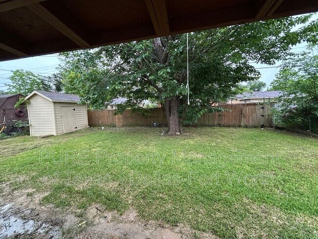 Building Photo - 3428 Statler Dr