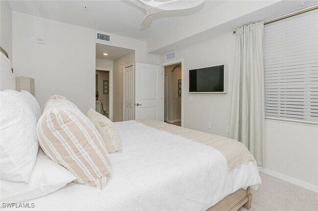 Building Photo - 5527 Double Eagle Cir