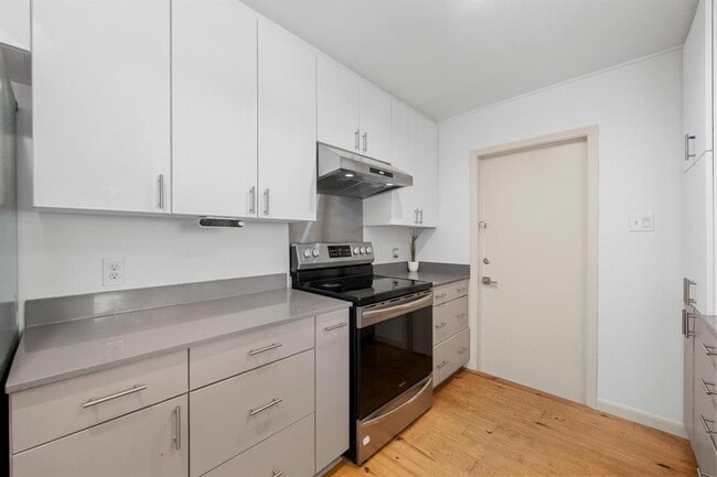 Building Photo - 3819 Avenue F