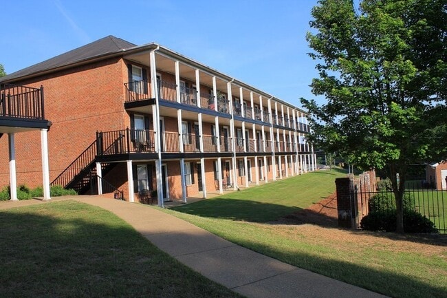 Building Photo - 150 Rice Mine Rd NE