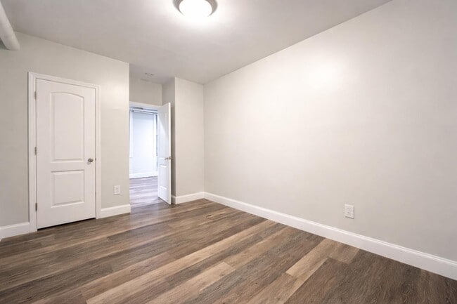 Floorplan - 546 Isham Street