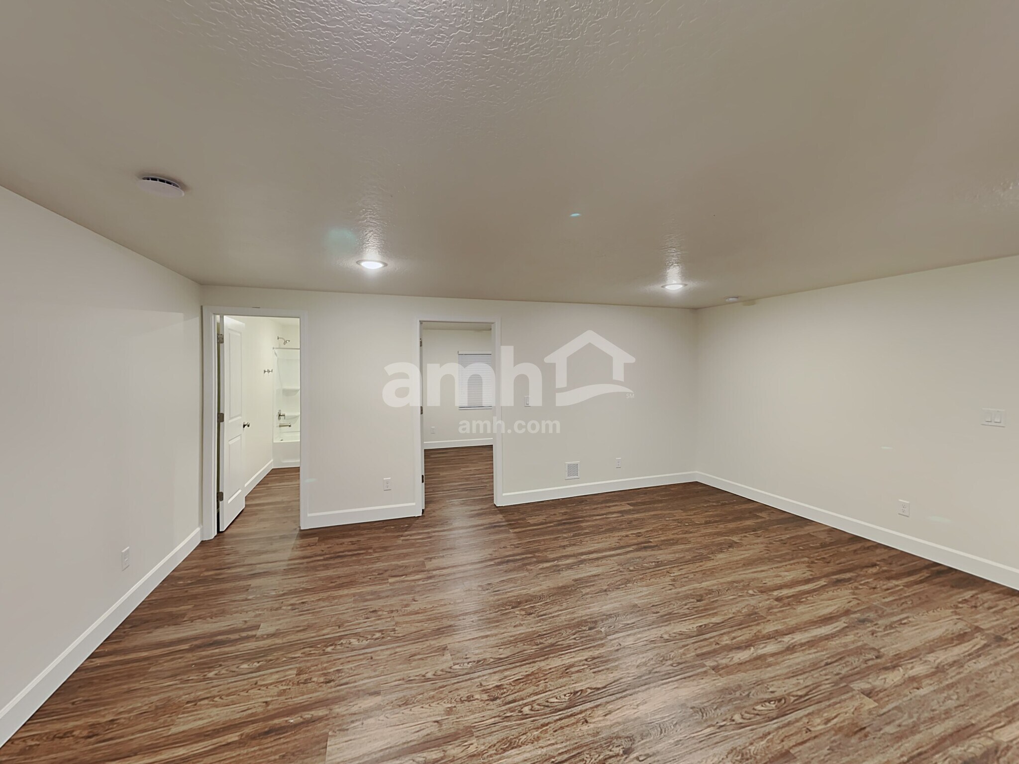 Building Photo - 6008 S Jordan Pkwy W
