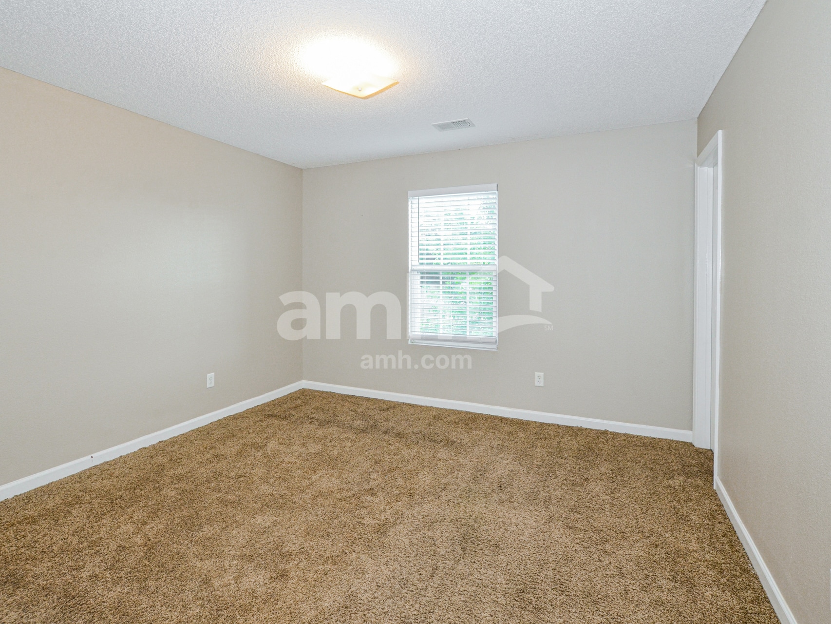 Building Photo - 4500 Hughes Meadow Dr