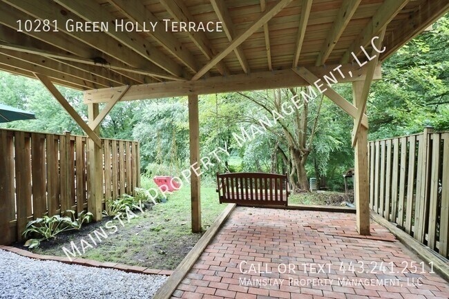 Building Photo - 10281 Green Holly Terrace