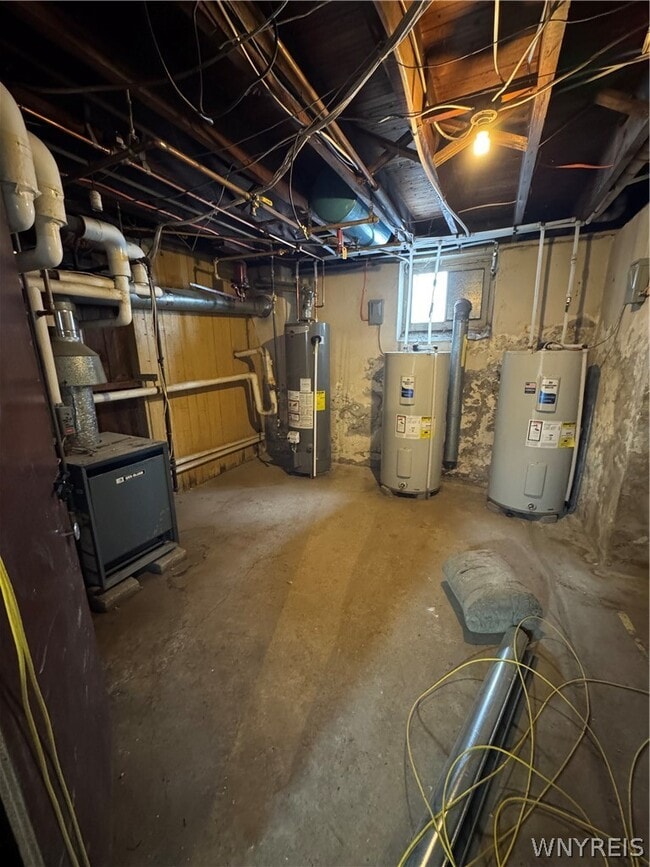 Building Photo - 121 Humboldt Pkwy