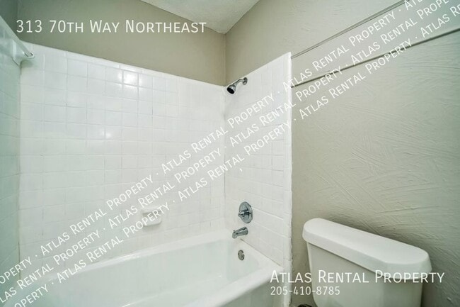 Building Photo - 313 70th NE Wy