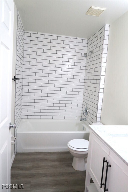 Building Photo - 2309 SE 5th Pl