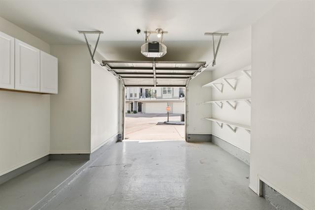 Building Photo - 2201 Wolf St